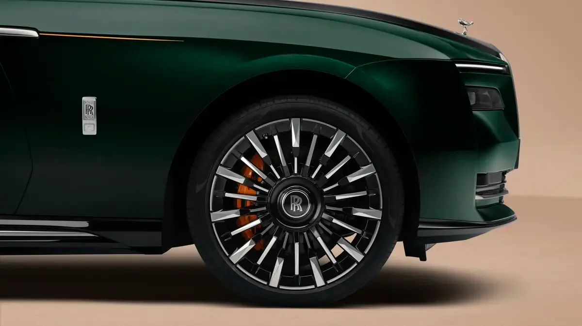 Elettronauti - Rolls-Royce Spectre Series II - Cerchio