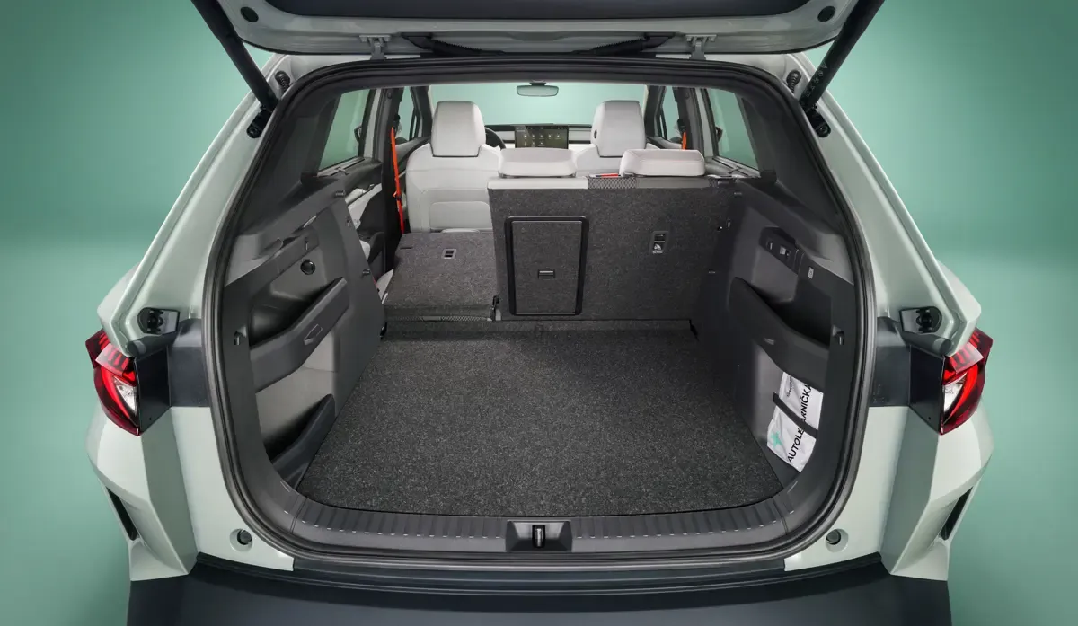 Elettronauti - Skoda Elroq 60 - Verde - Vano di carico - Bagagliaio