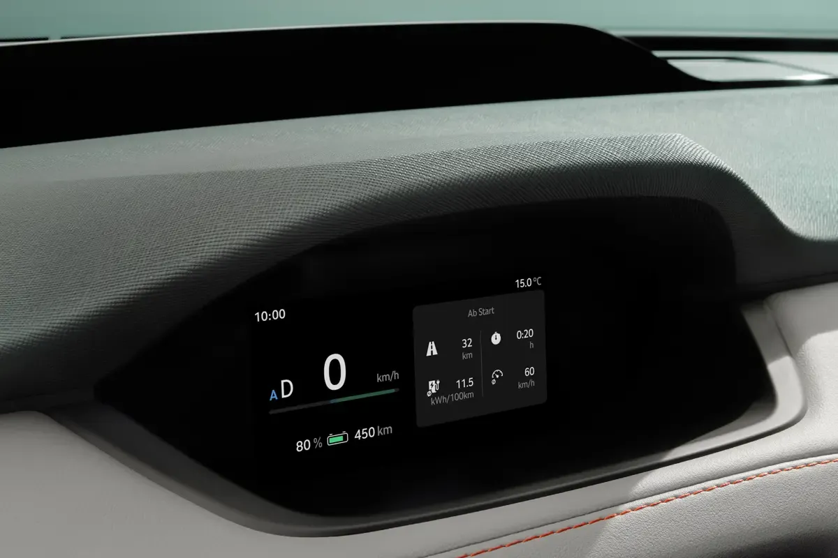 Elettronauti - Skoda Elroq 60 - Verde - Esterno - Vista anteriore a tre quarti