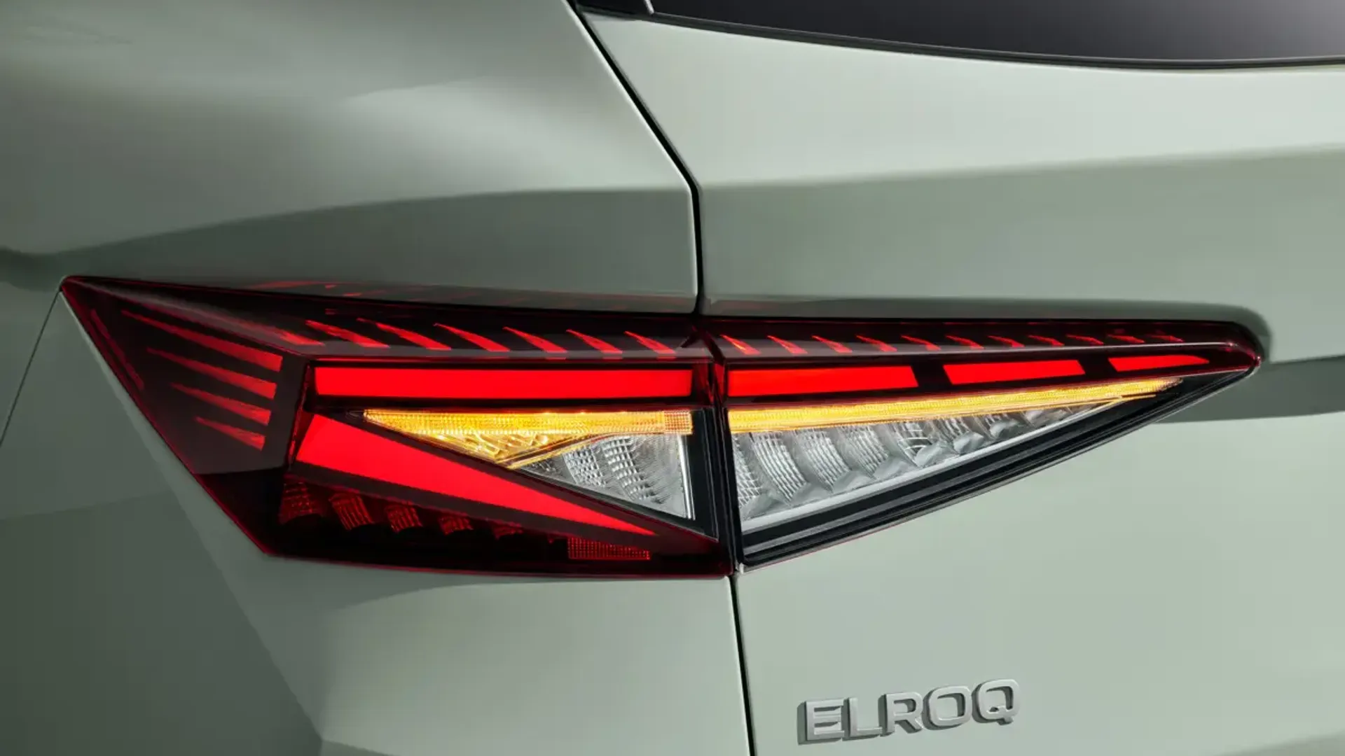 Elettronauti - Skoda Elroq 60 - Verde - Esterno - Vista posteriore