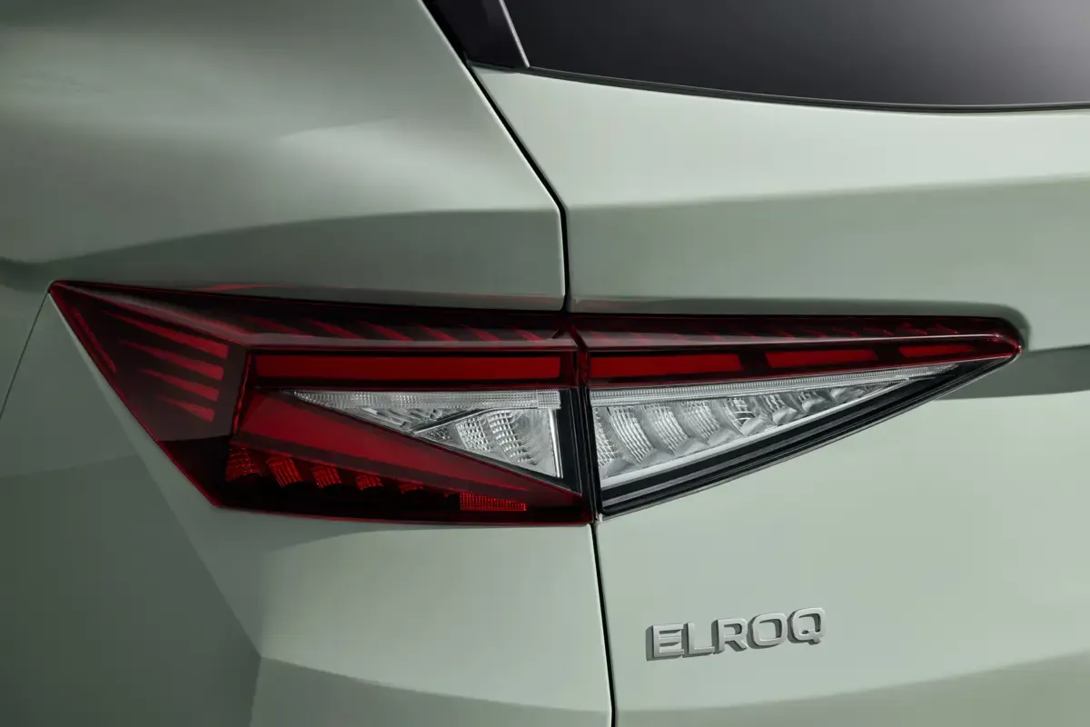 Elettronauti - Skoda Elroq 60 - Bianco - Esterno - Vista posteriore