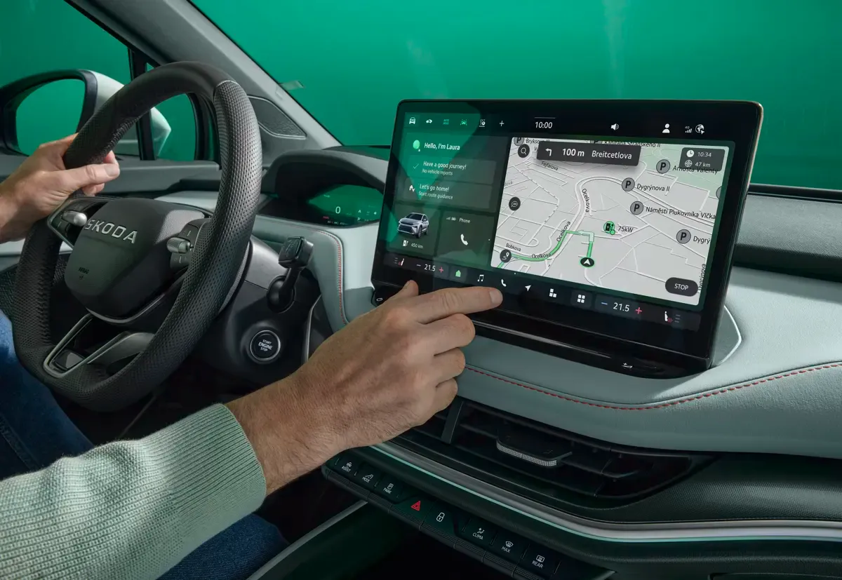 Elettronauti - Skoda Elroq 60 - Infotainment - Vista della plancia