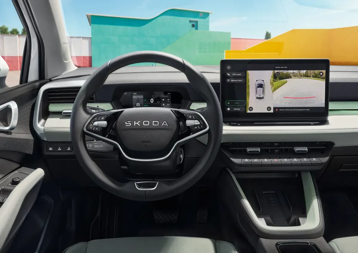 Elettronauti - Skoda Epiq 35 - Light Grey - Esterno - Vista anteriore a tre quarti