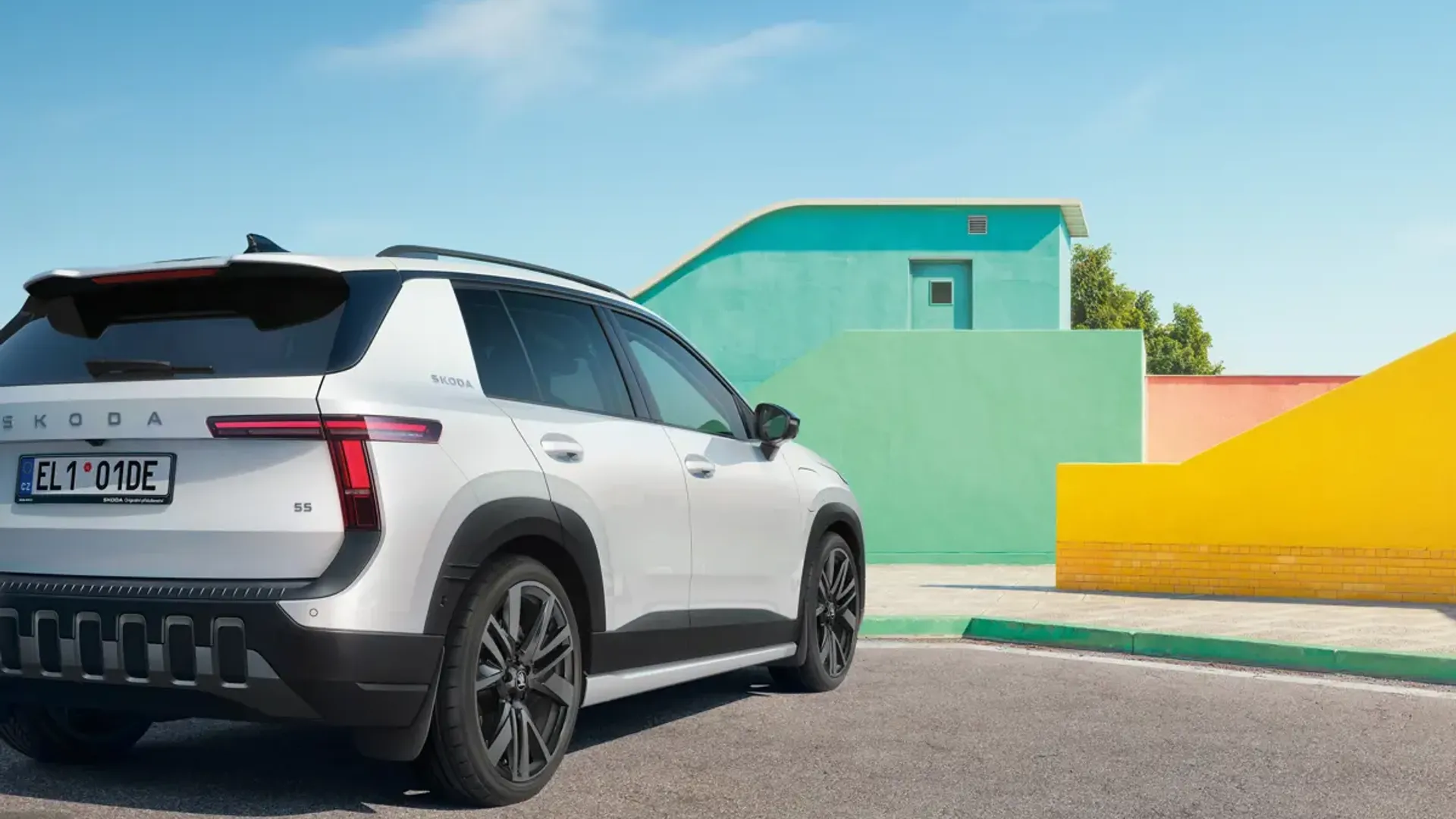 Elettronauti - Skoda Epiq 35 - Argento - Esterno - Vista anteriore a tre quarti
