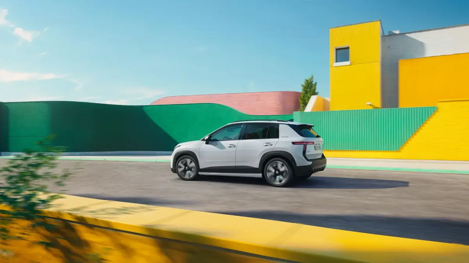 Elettronauti - Skoda Epiq 35 - Bianco - Esterno - Vista anteriore a tre quarti