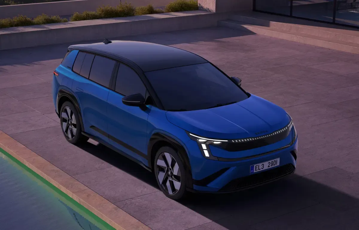 Elettronauti - Skoda Peaq 90x - Light Blue - Esterno - Vista anteriore a tre quarti