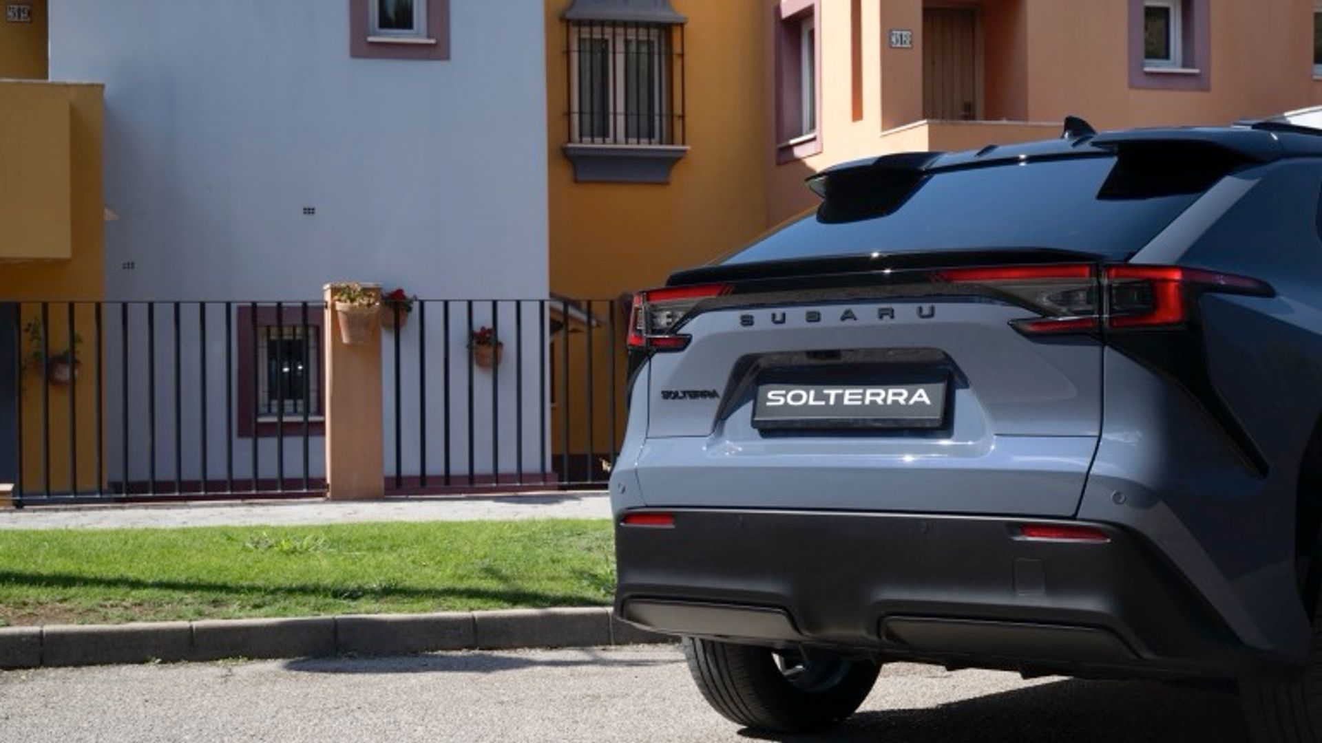 Subaru Solterra AWD 73.1 kWh (MY26)
