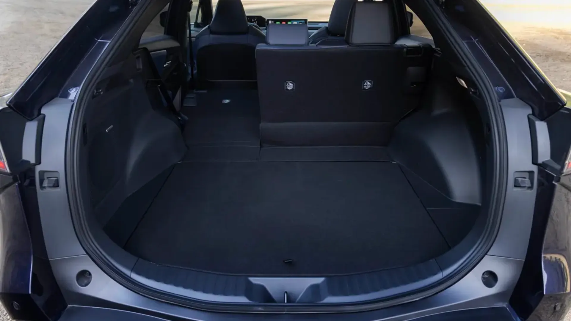 Elettronauti - Subaru Solterra AWD - Vano di carico - Bagagliaio