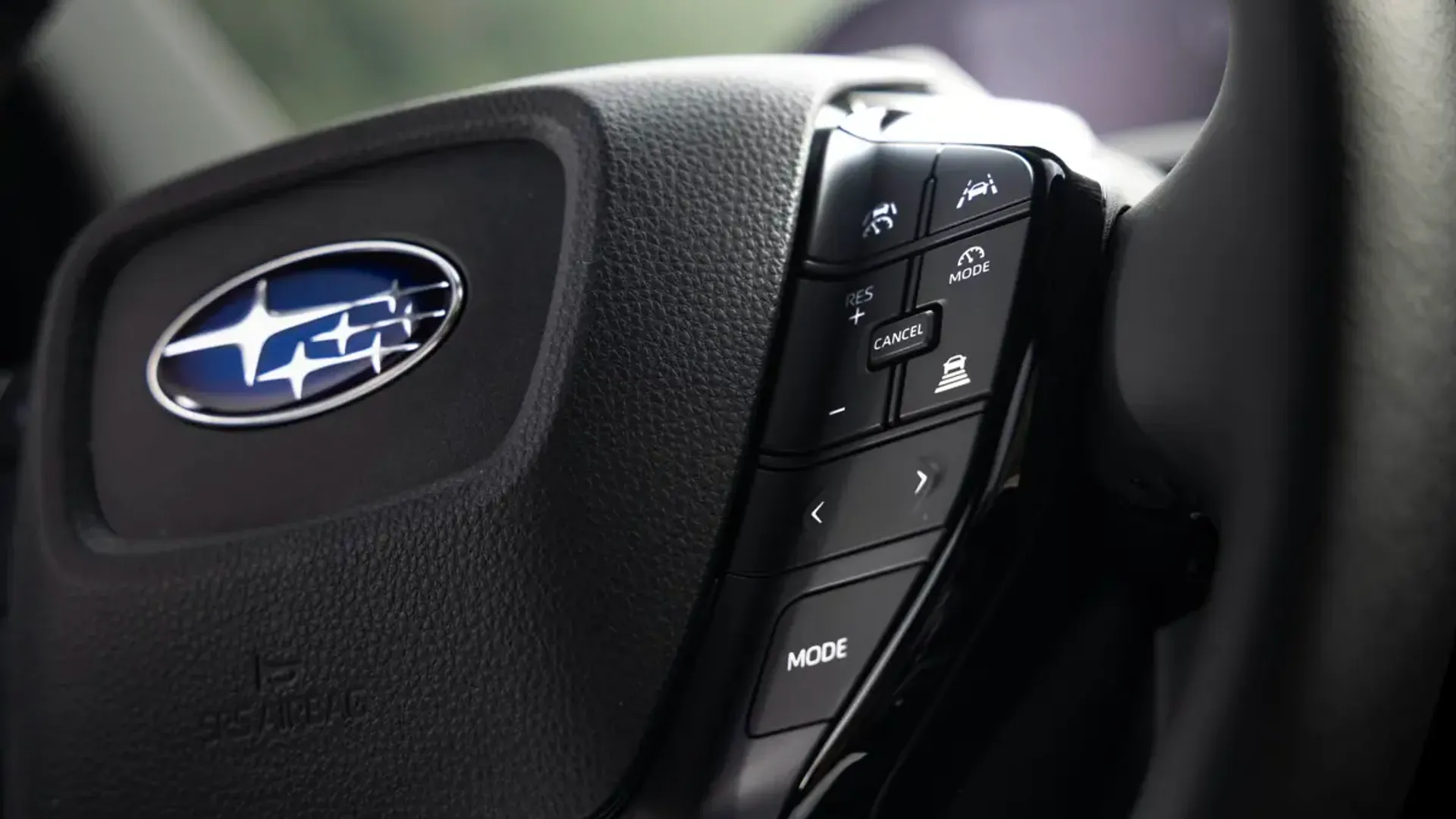 Elettronauti - Subaru Solterra AWD - Interni - Vista della plancia