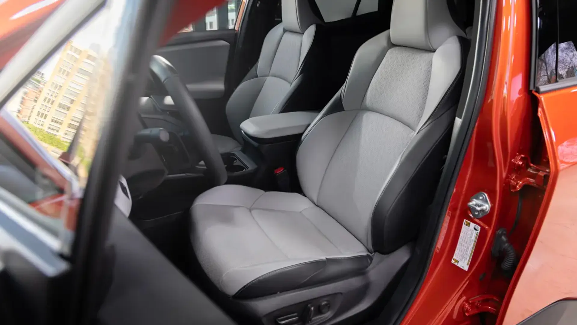 Elettronauti - Subaru Uncharted AWD 77 kWh - Sedili - Sedili anteriori