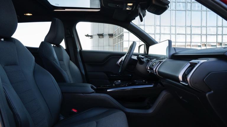 Suzuki e VITARA 49 kWh 2WD