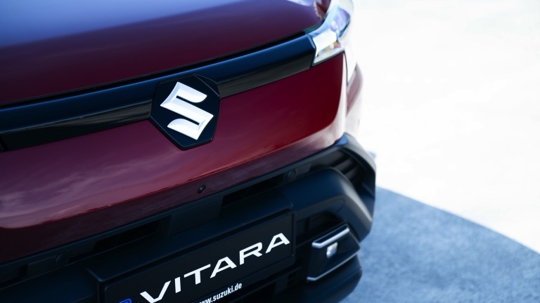 Suzuki e VITARA 49 kWh 2WD