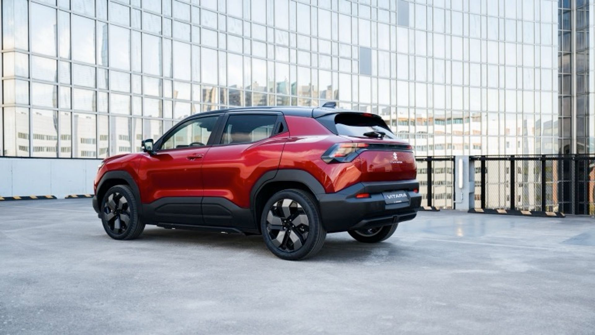 Suzuki e VITARA 49 kWh 2WD