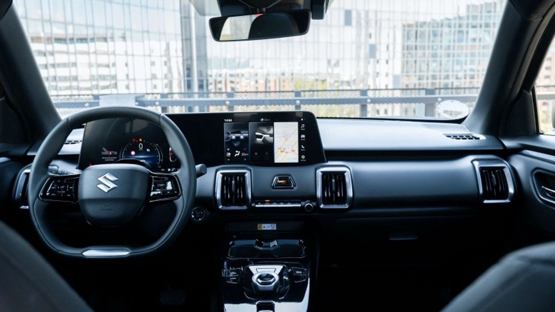 Suzuki e VITARA 49 kWh 2WD