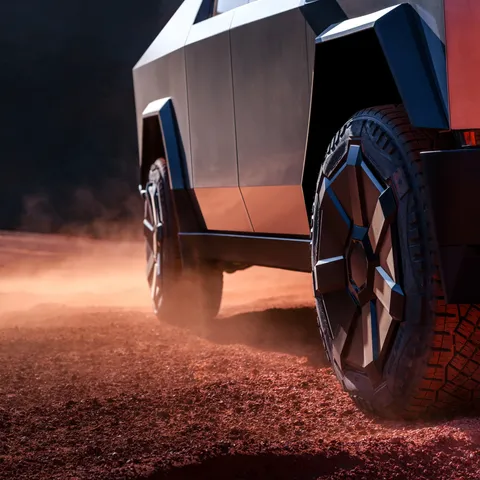 Tesla Cybertruck AWD