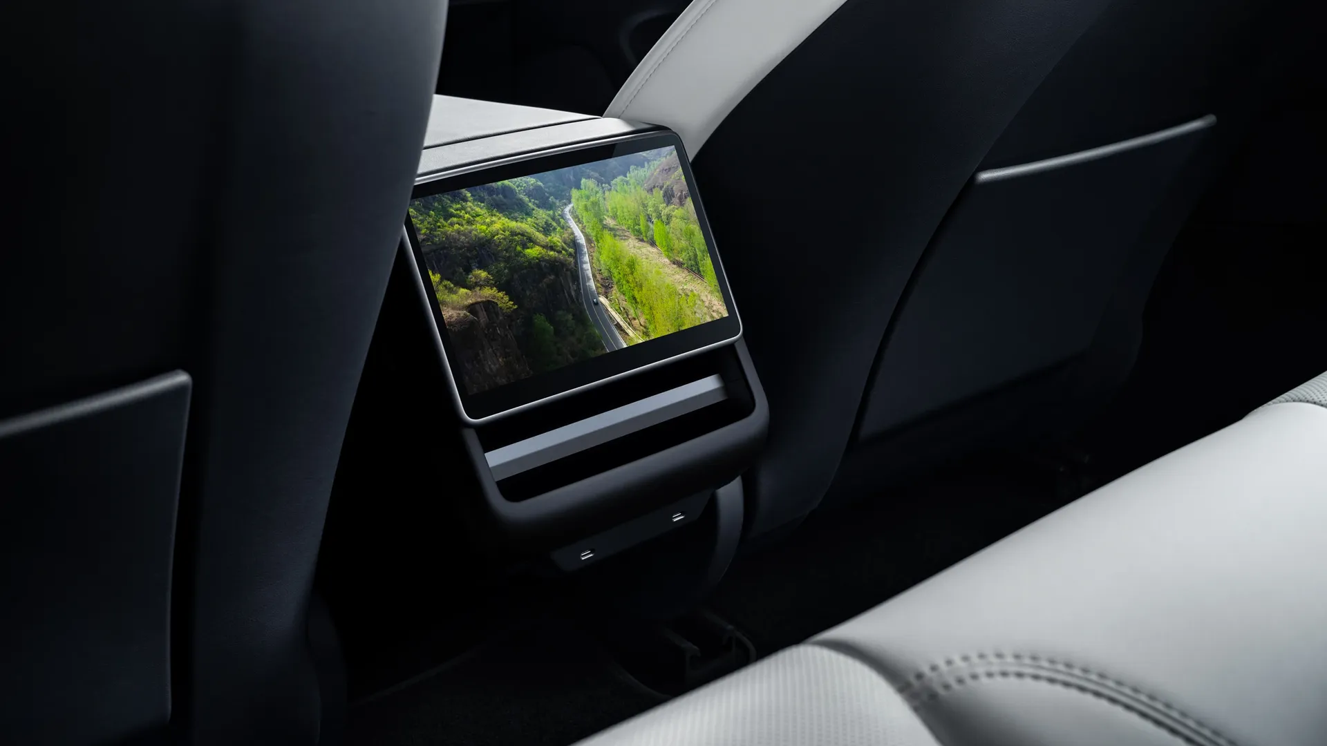 Tesla Model 3 Long Range