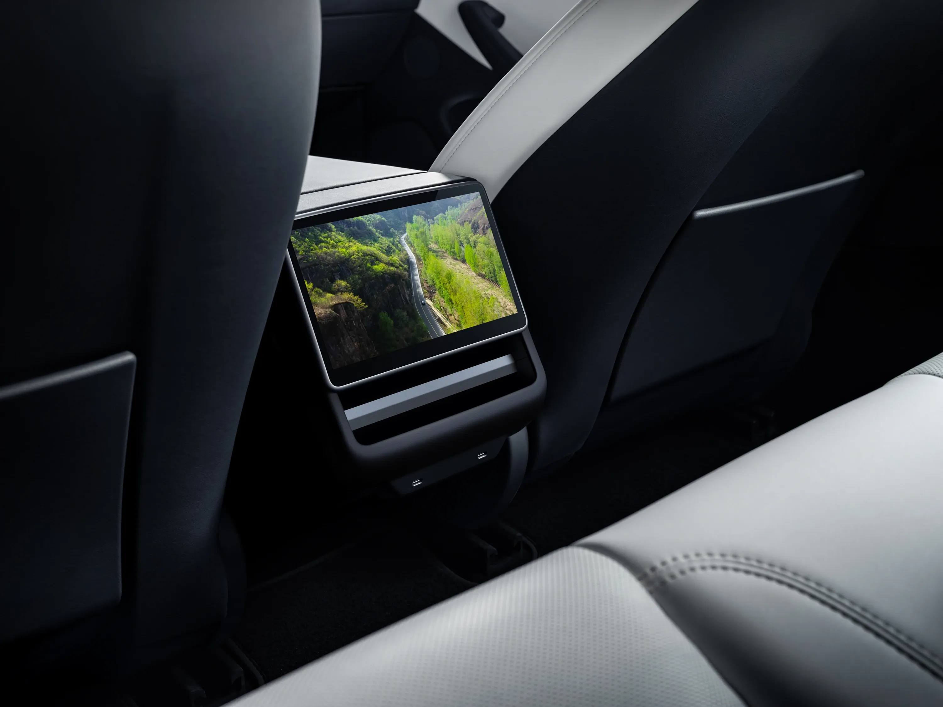 Tesla Model 3 Long Range