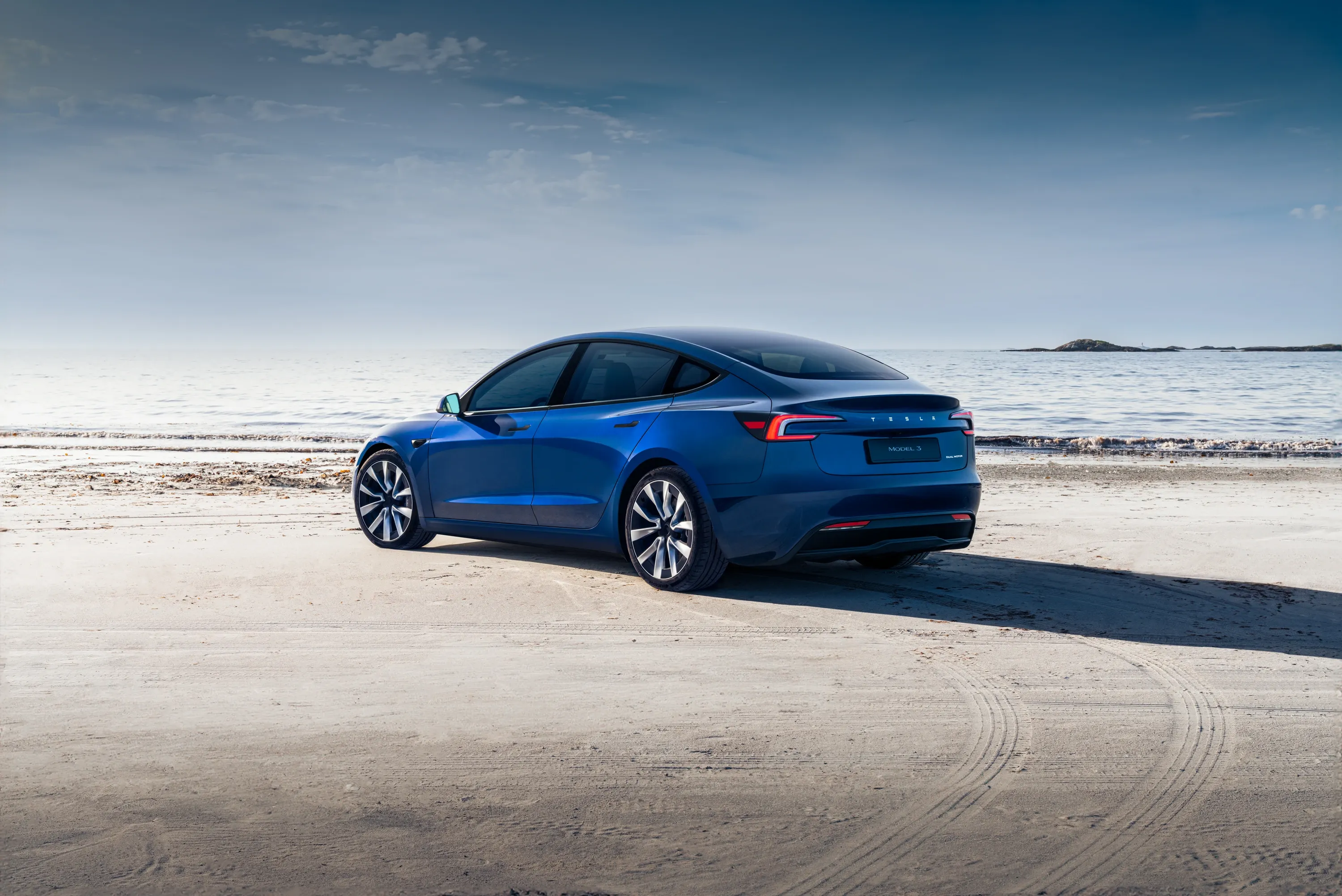 Tesla Model 3 Long Range