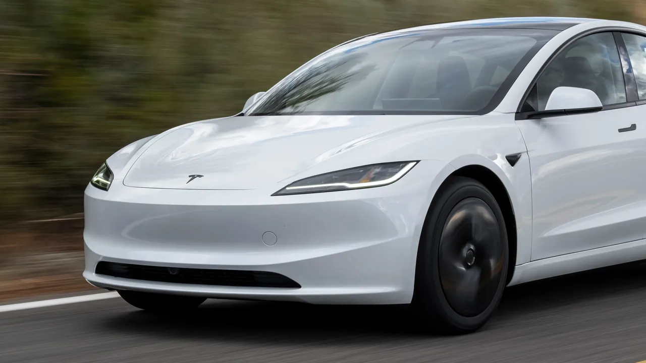 Tesla Model 3 Standard