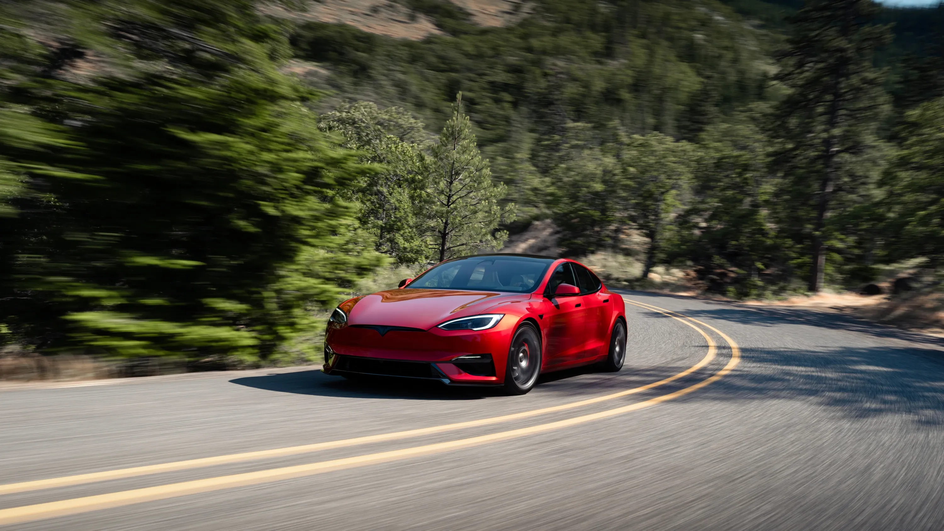Tesla Model S AWD