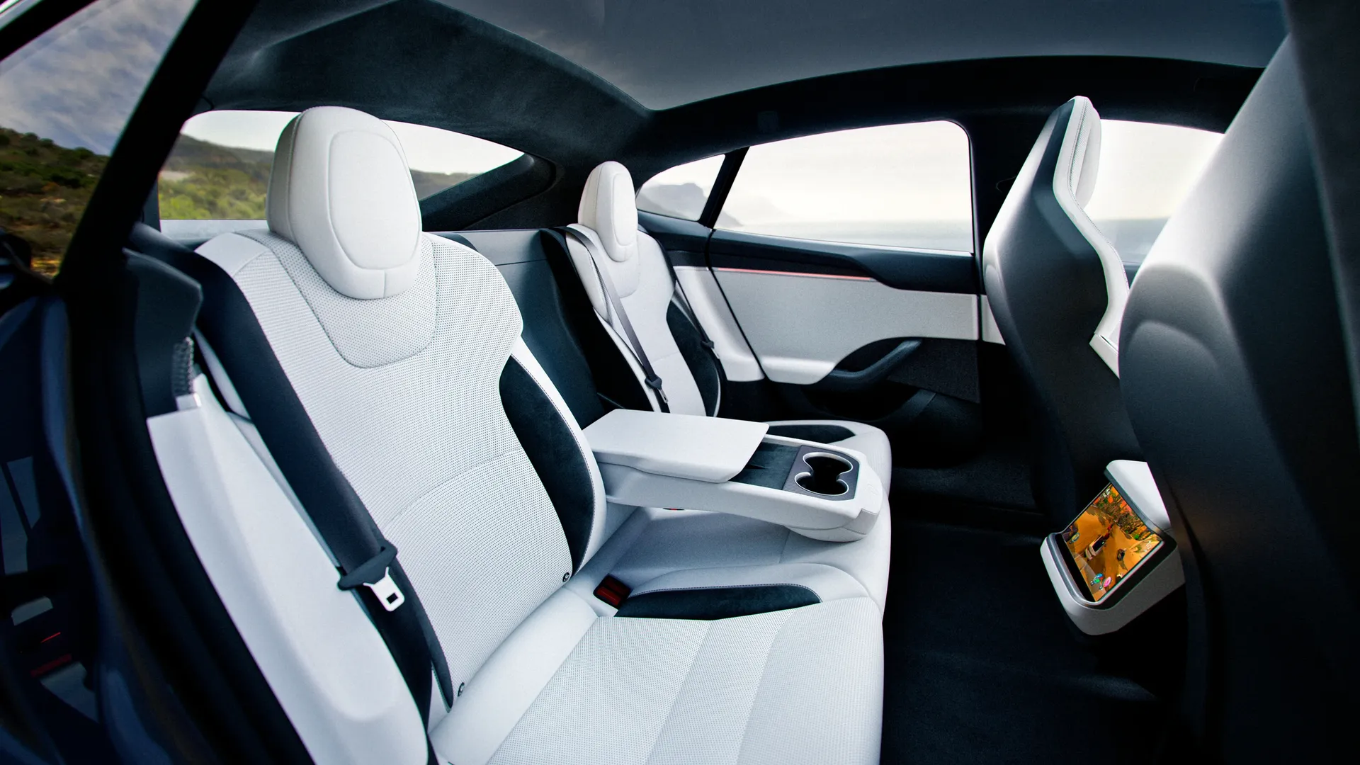 Tesla Model S AWD
