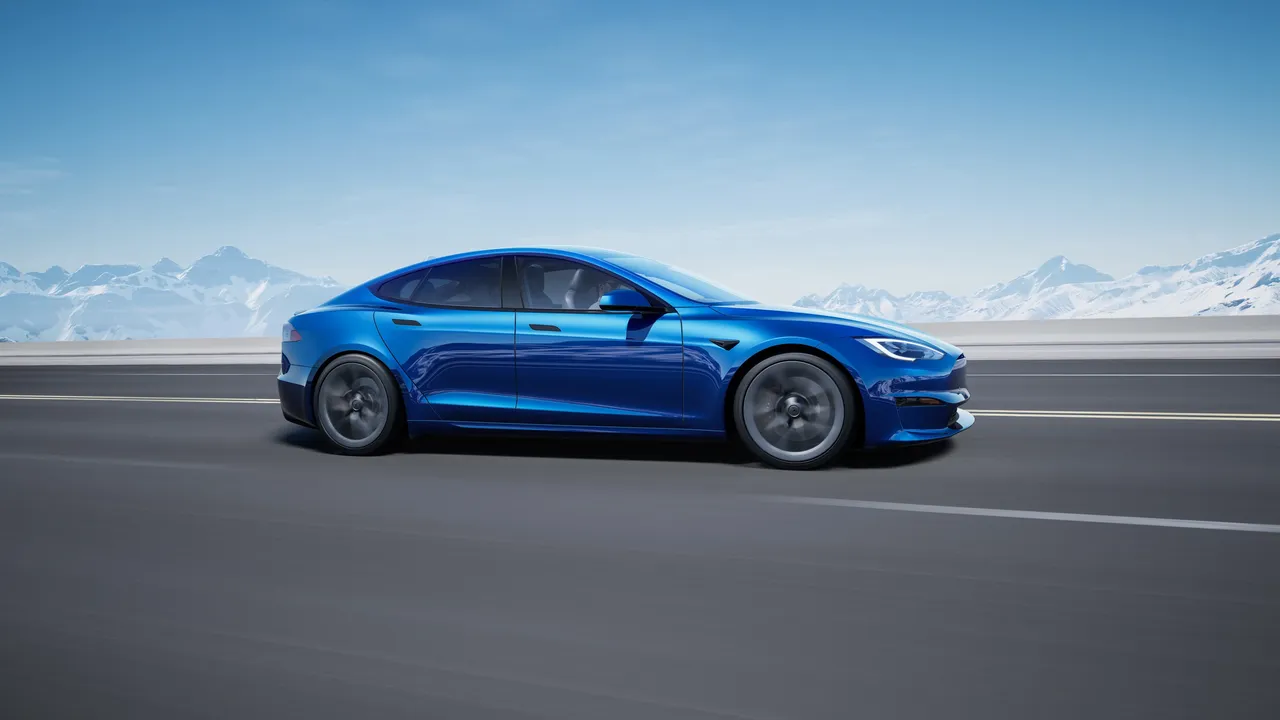 Tesla Model S Standard Range