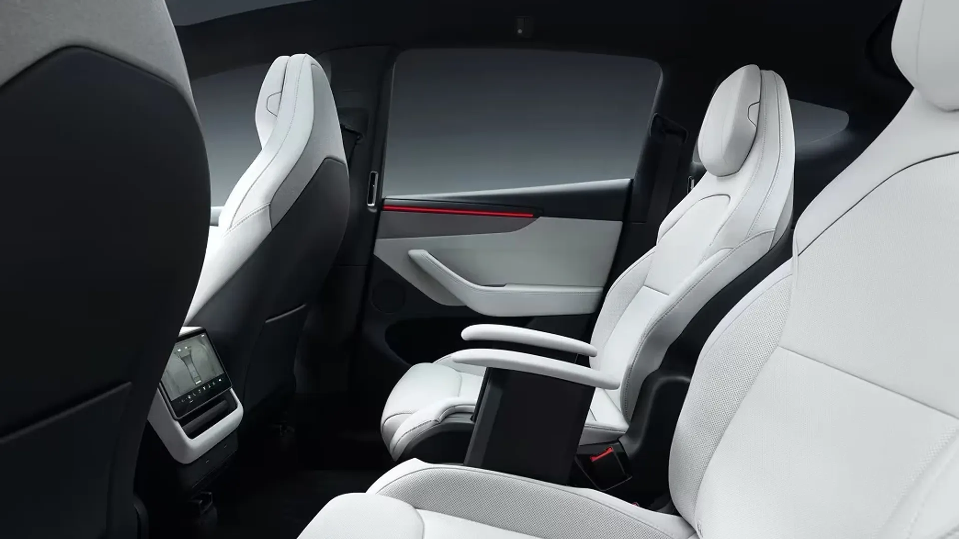 Tesla Model Y L