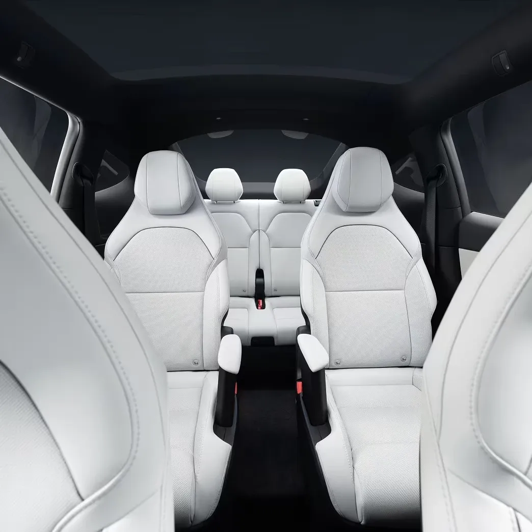 Tesla Model Y L