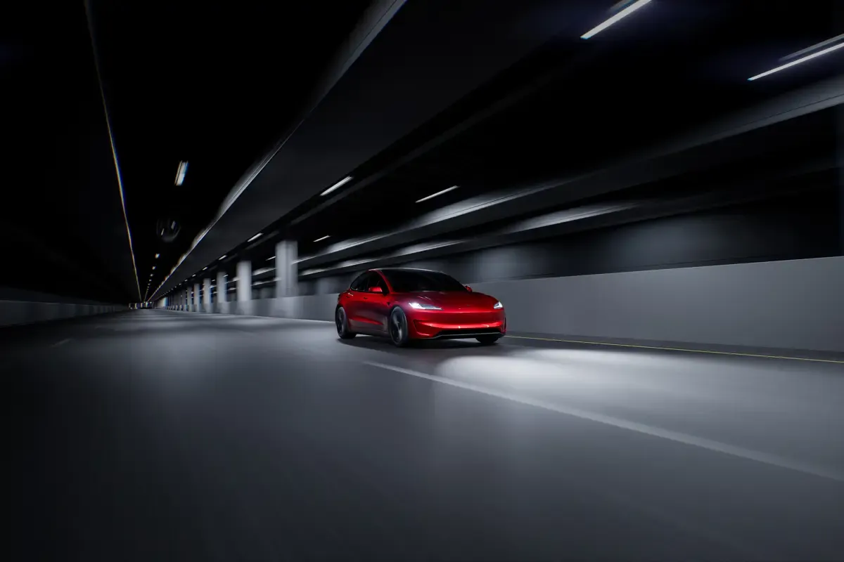 Elettronauti - Tesla Model 3 Performance - Grigio - Esterno - Vista anteriore a tre quarti