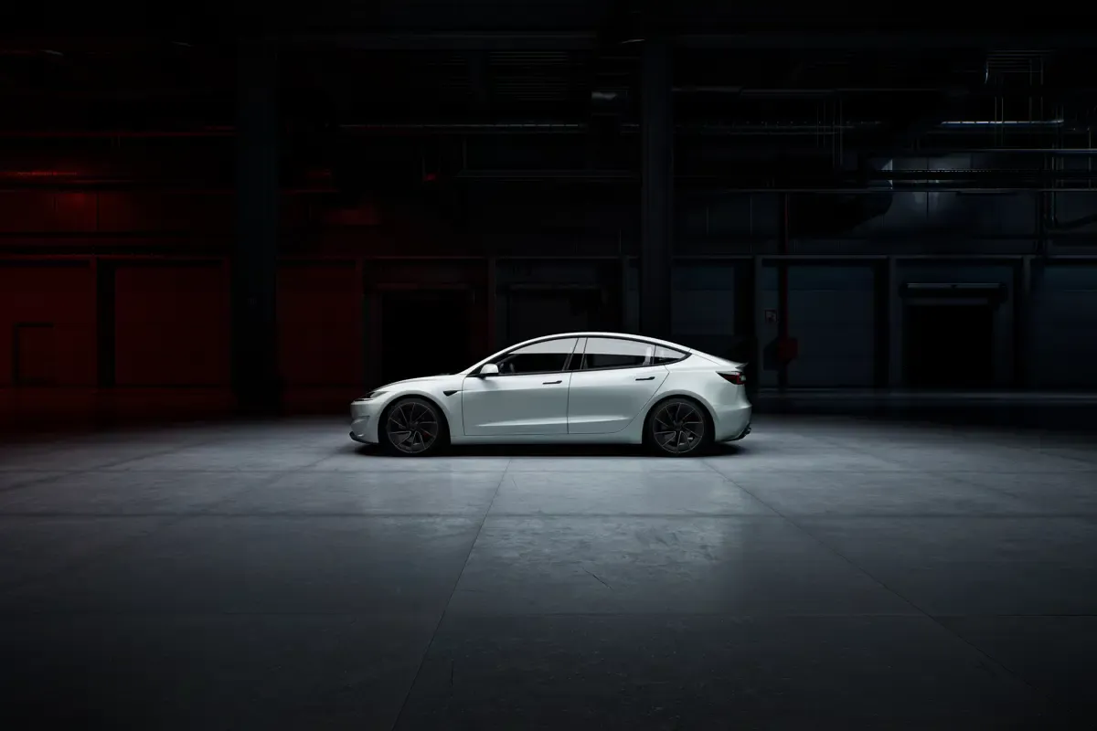 Elettronauti - Tesla Model 3 Performance - Rosso - Esterno - Vista anteriore a tre quarti