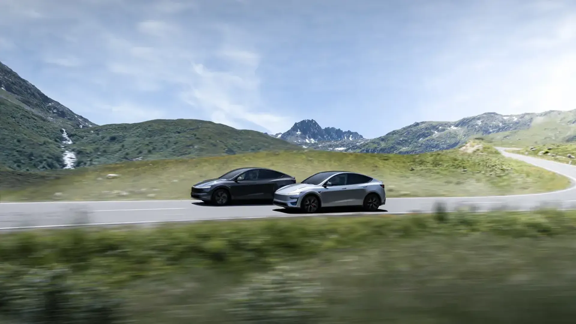 Elettronauti - Tesla Model Y Performance - Blu - Esterno - Vista anteriore a tre quarti