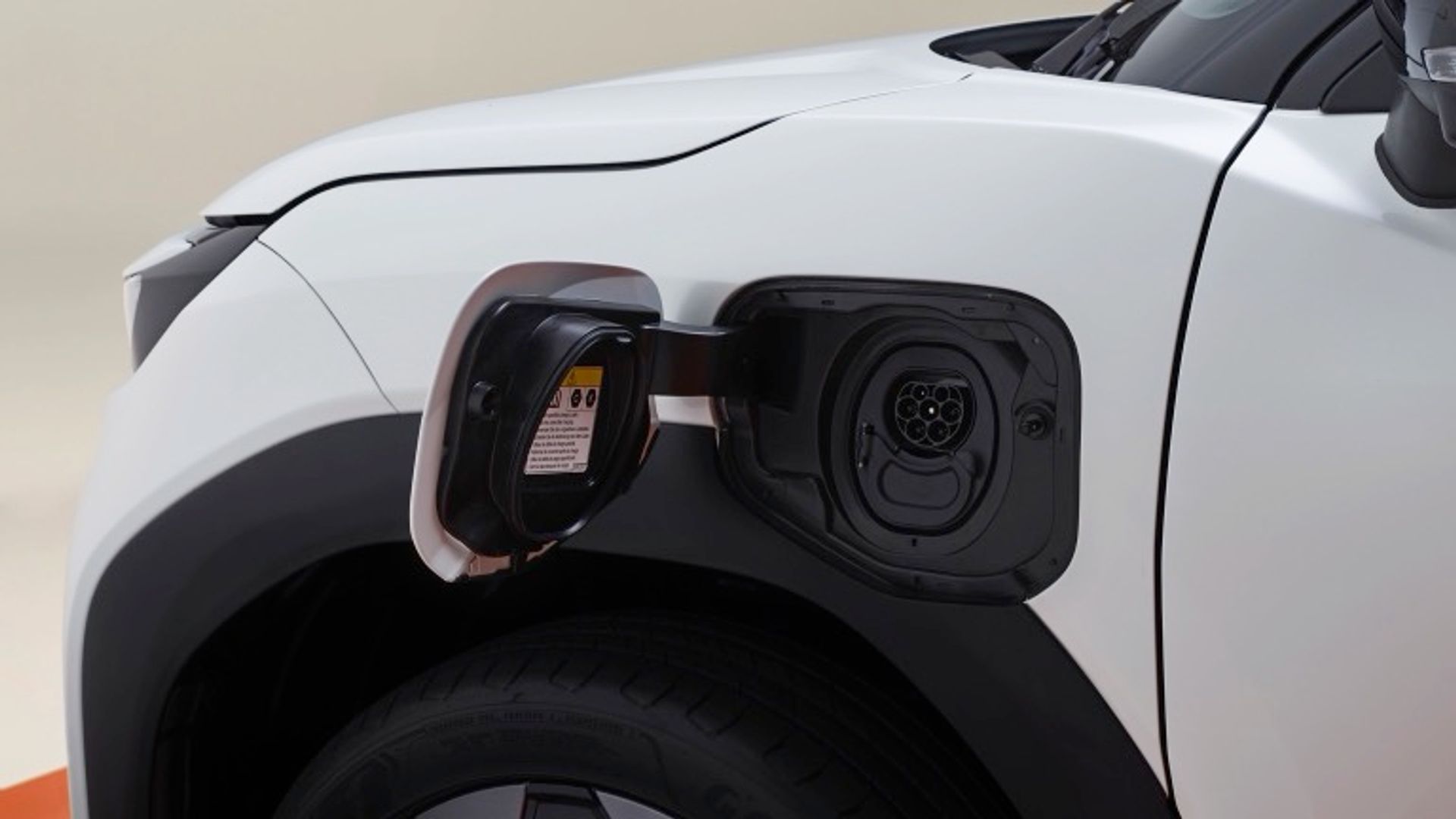 Toyota Urban Cruiser 48.8 kWh