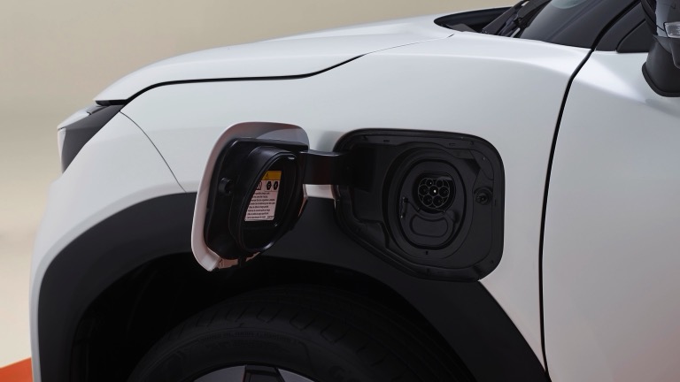 Toyota Urban Cruiser 48.8 kWh