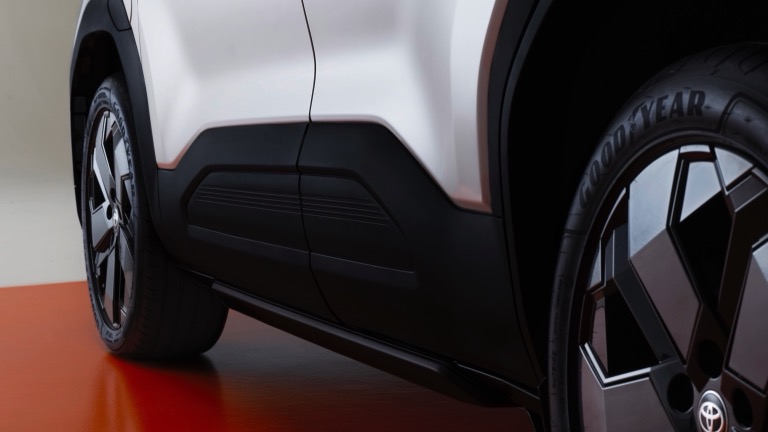 Toyota Urban Cruiser 48.8 kWh