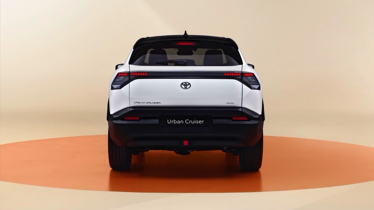 Toyota Urban Cruiser 48.8 kWh