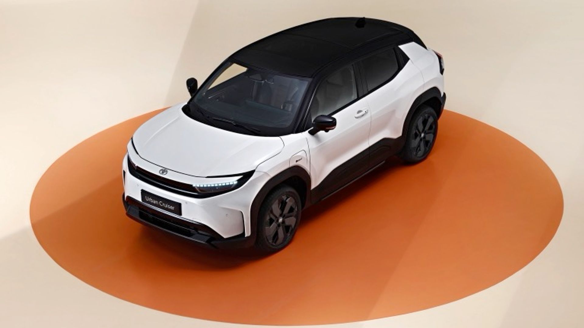Toyota Urban Cruiser 48.8 kWh