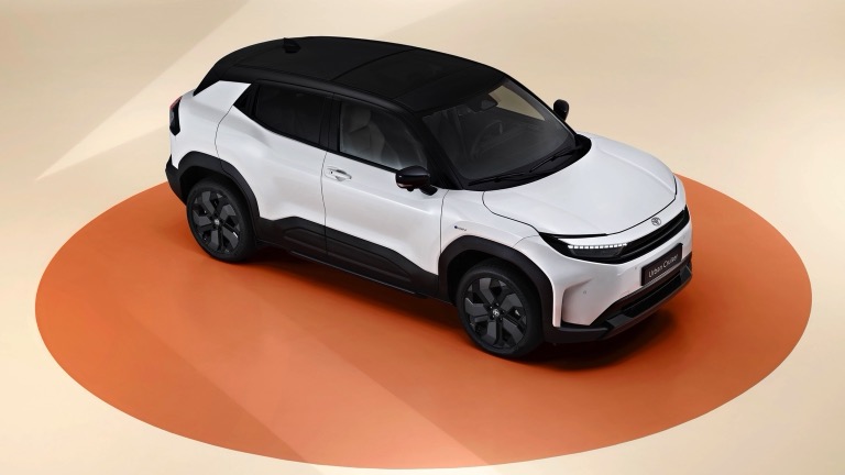 Toyota Urban Cruiser 48.8 kWh