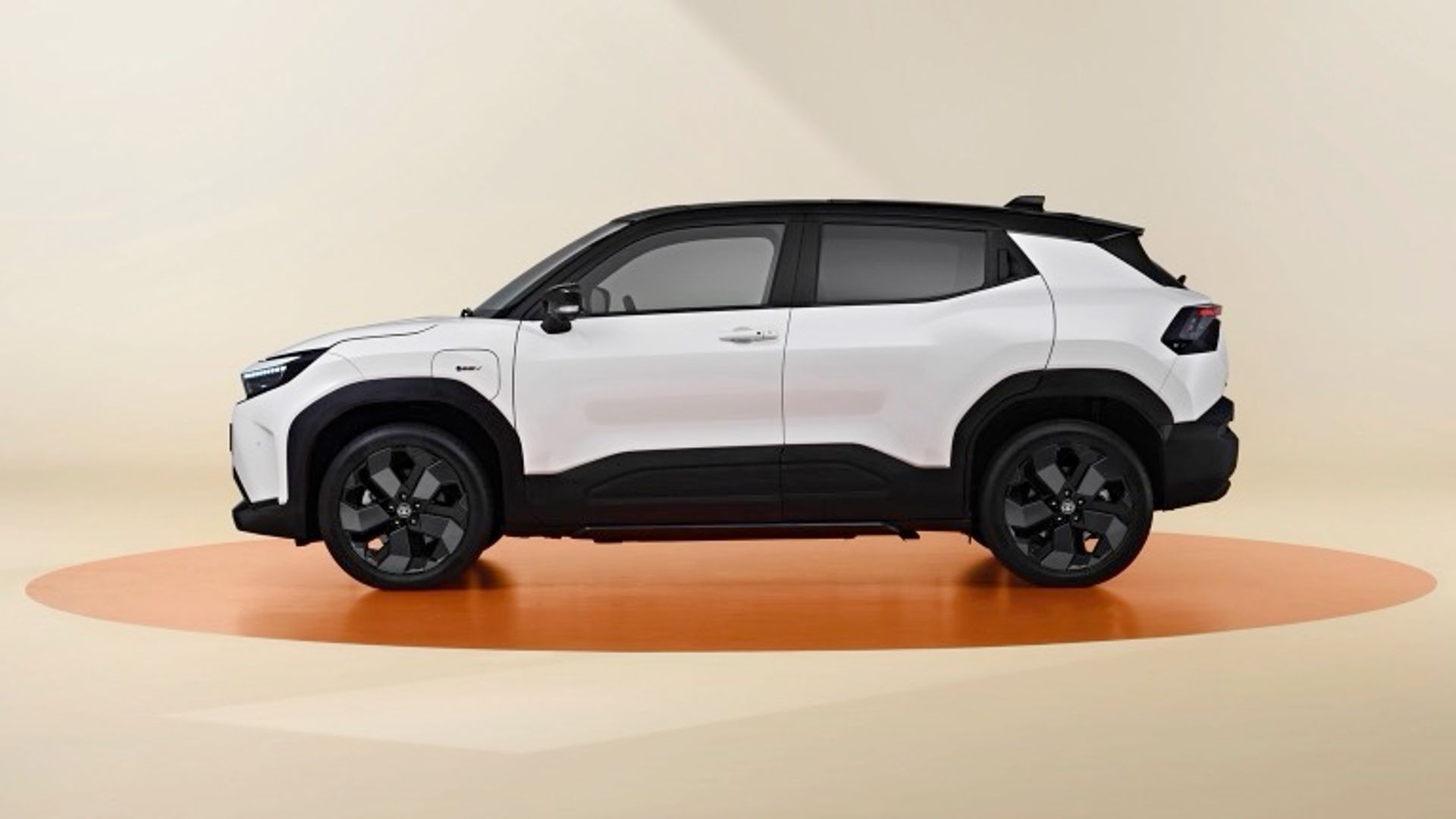 Toyota Urban Cruiser 48.8 kWh