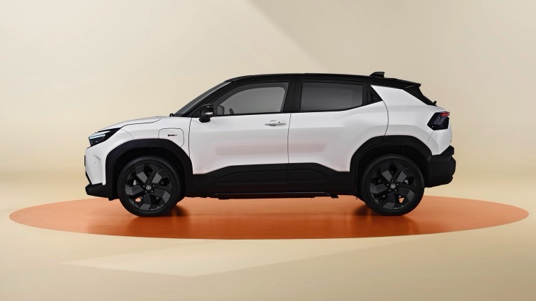 Toyota Urban Cruiser 48.8 kWh