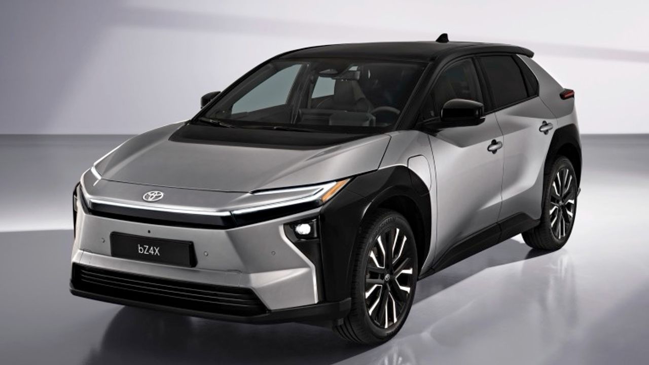 Toyota bZ4X FWD 57.7 kWh (MY25)