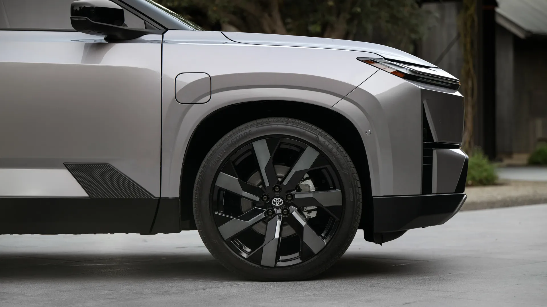 Toyota Highlander AWD 77 kWh