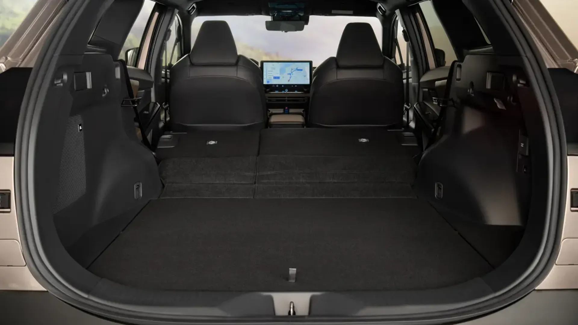 Elettronauti - Toyota bZ4X Touring AWD - Grigio - Vano di carico - Bagagliaio