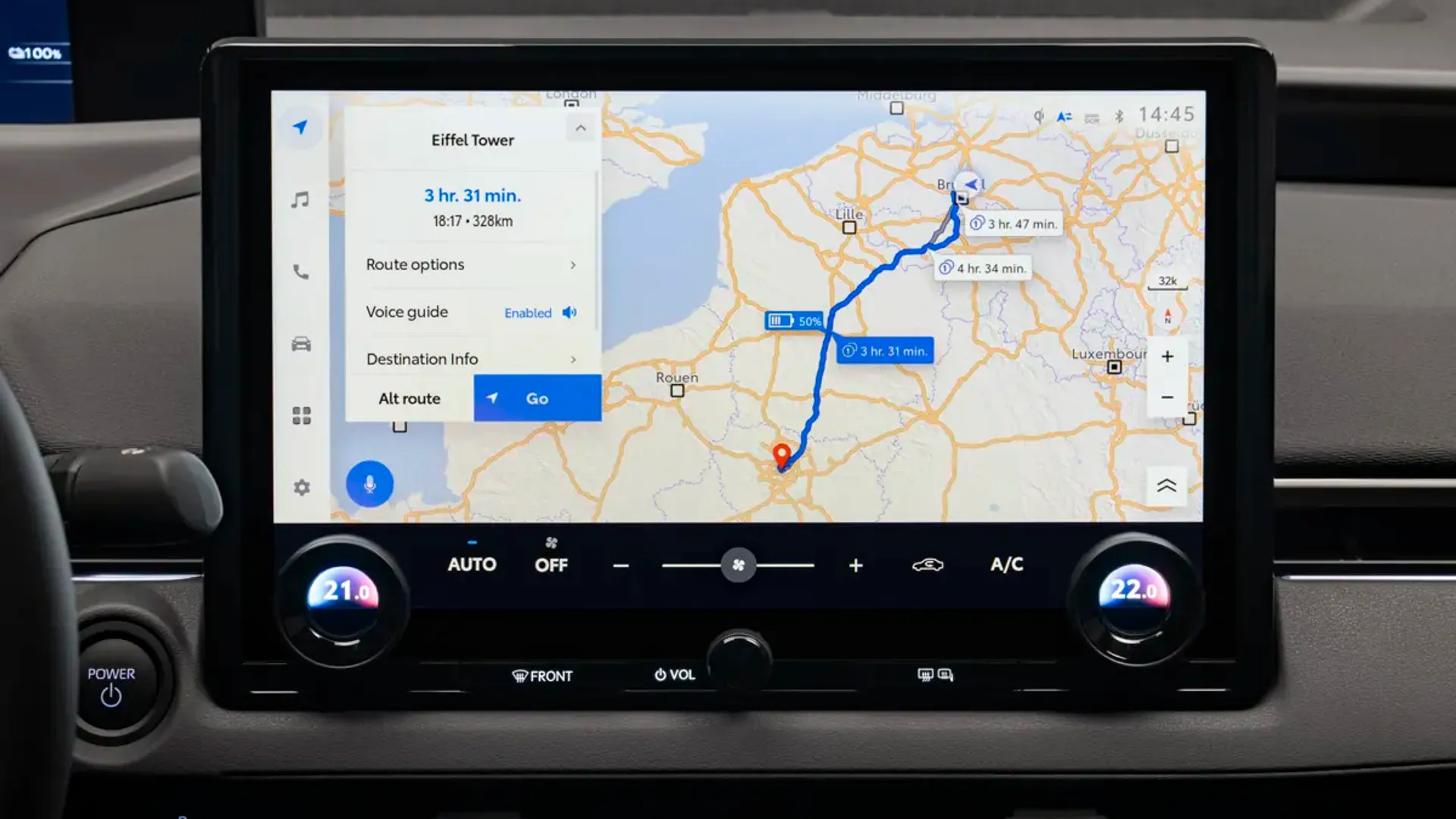 Elettronauti - Toyota bZ4x AWD - Infotainment - Vista della plancia