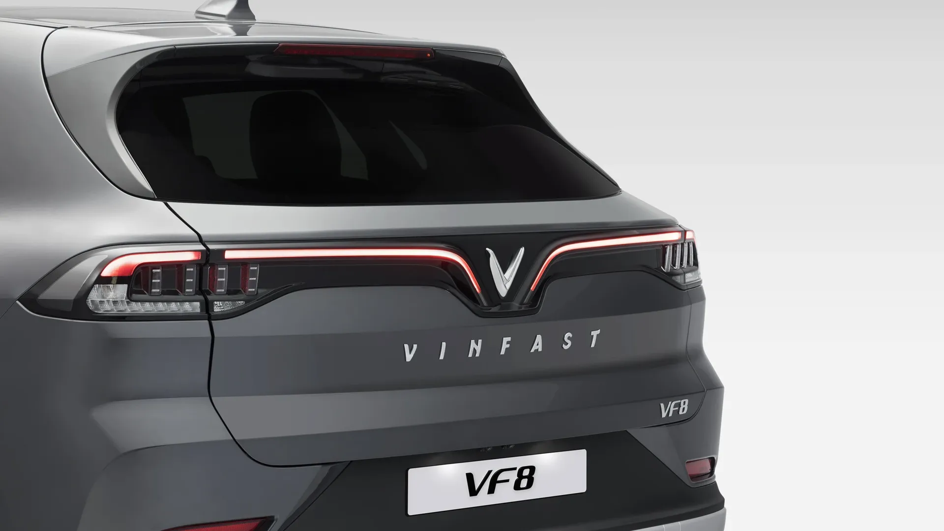 VinFast VF8 Eco
