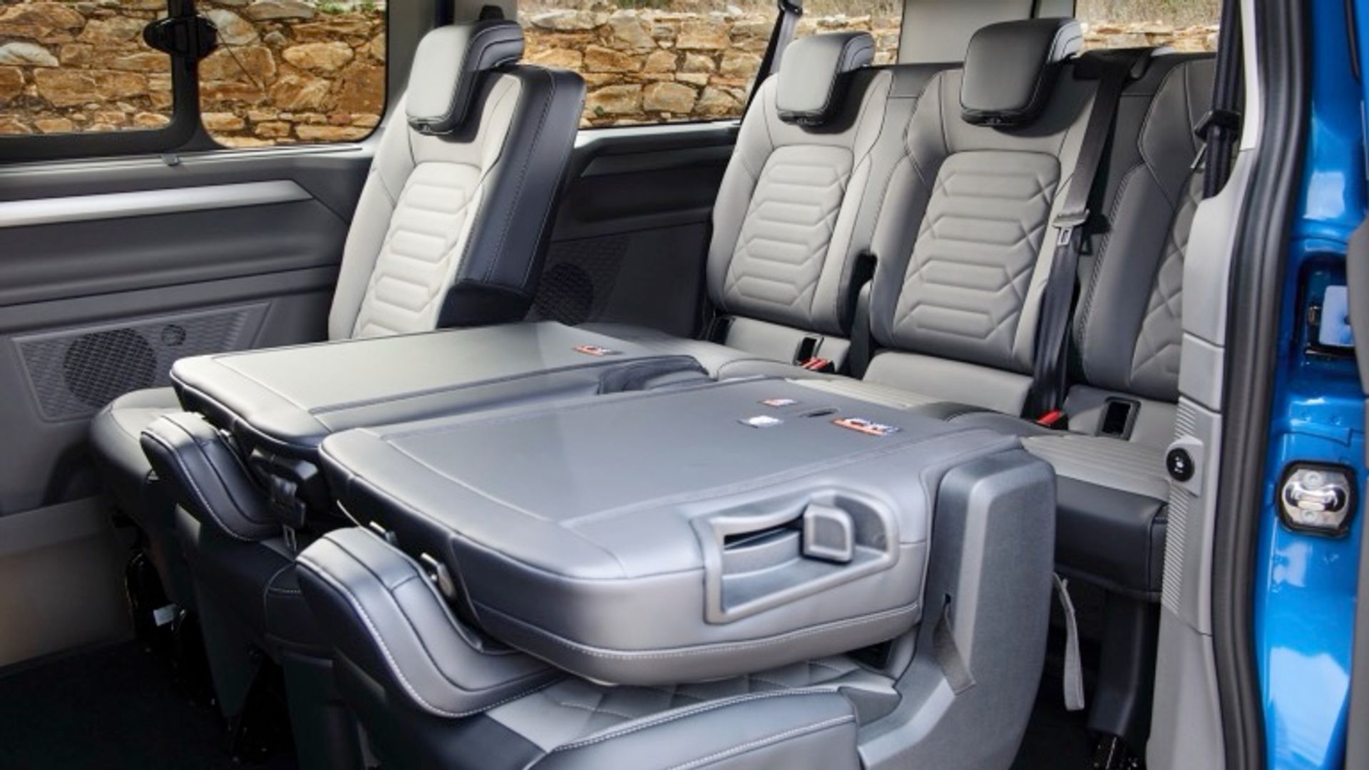 Volkswagen e-Caravelle L1 100 kW 64 kWh