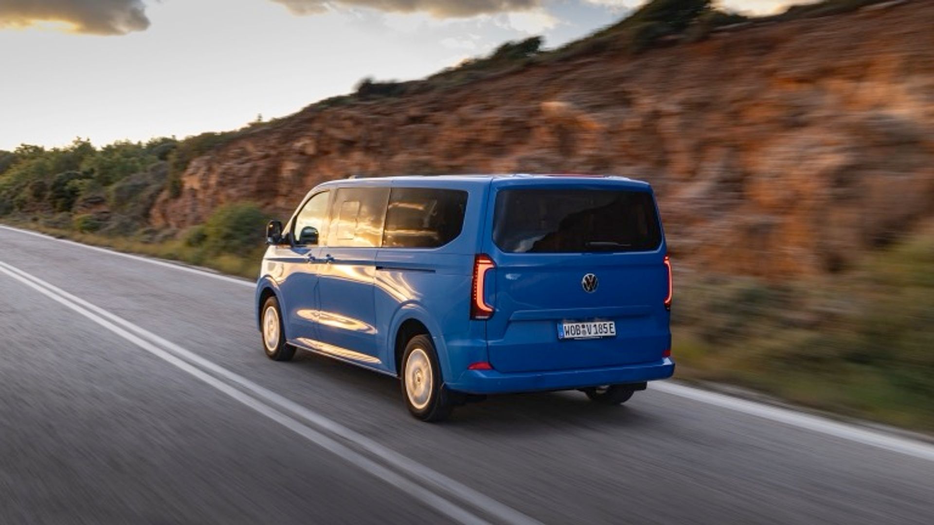 Volkswagen e-Caravelle L1 100 kW 64 kWh