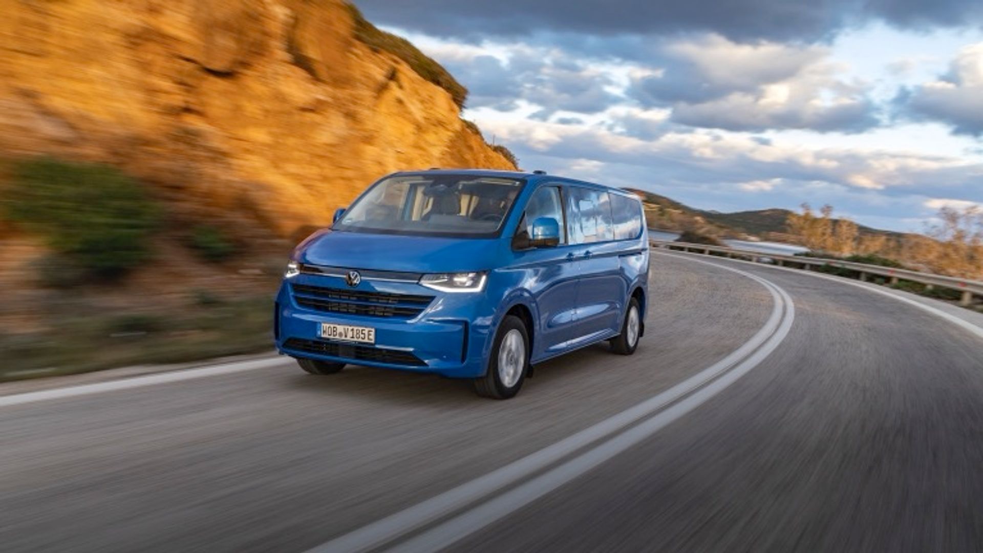 Volkswagen e-Caravelle L1 100 kW 64 kWh