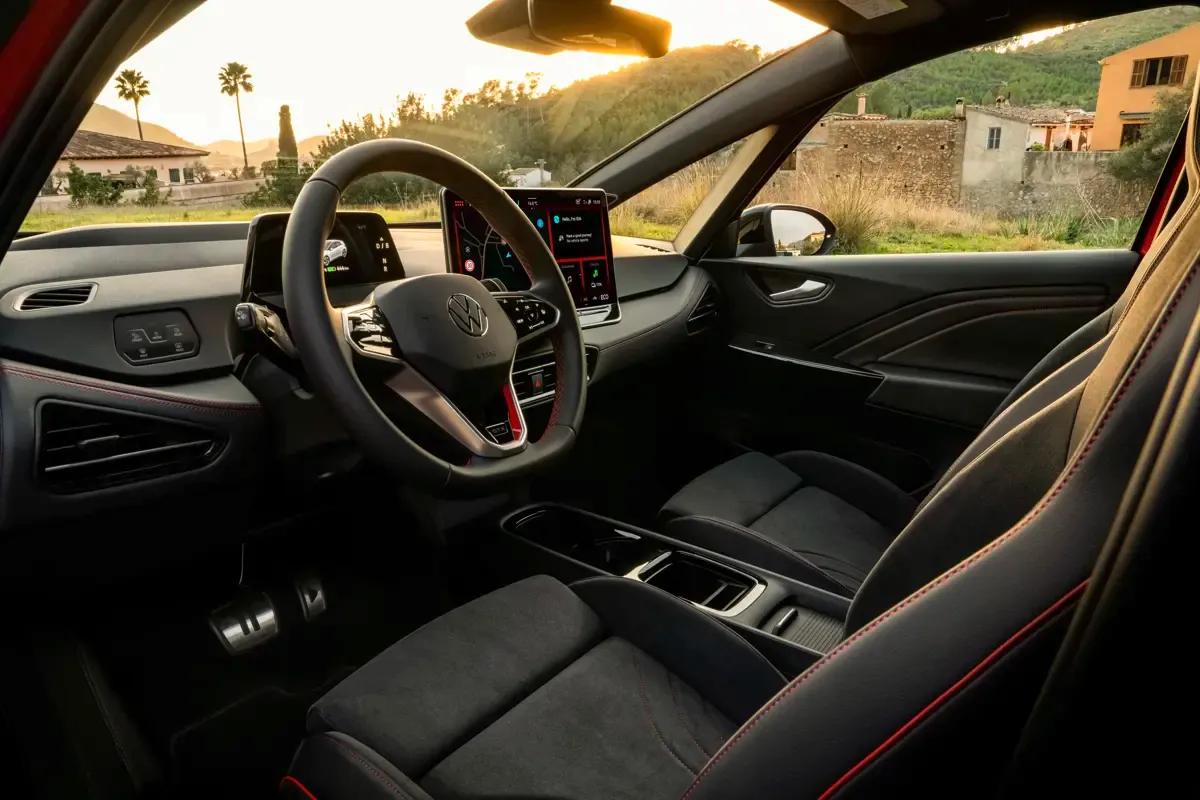 Elettronauti - Volkswagen ID.3 GTX - Plancia - Vista della plancia
