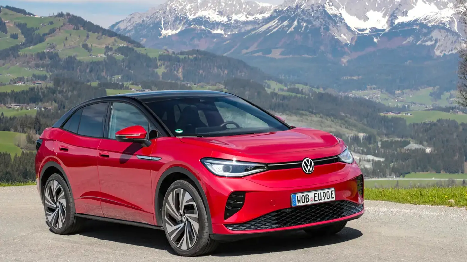 Elettronauti - Volkswagen ID.5 GTX 4MOTION - Blu - Esterno - Vista anteriore a tre quarti