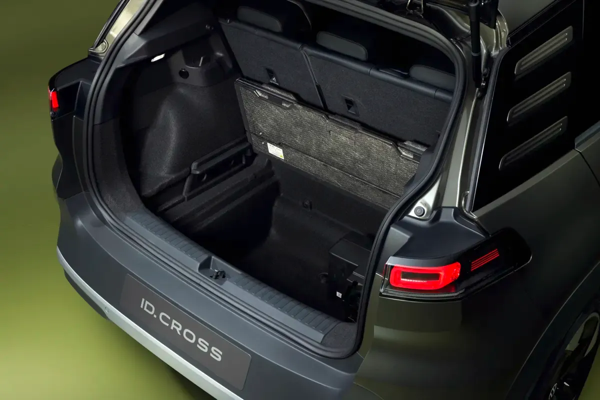 Elettronauti - Volkswagen ID. Cross Life - Grigio - Vano di carico - Bagagliaio